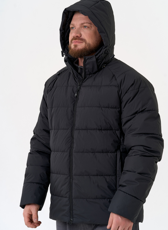 Мужской пуховик черного цвета с капюшоном Мужской пуховик черного цвета с капюшоном