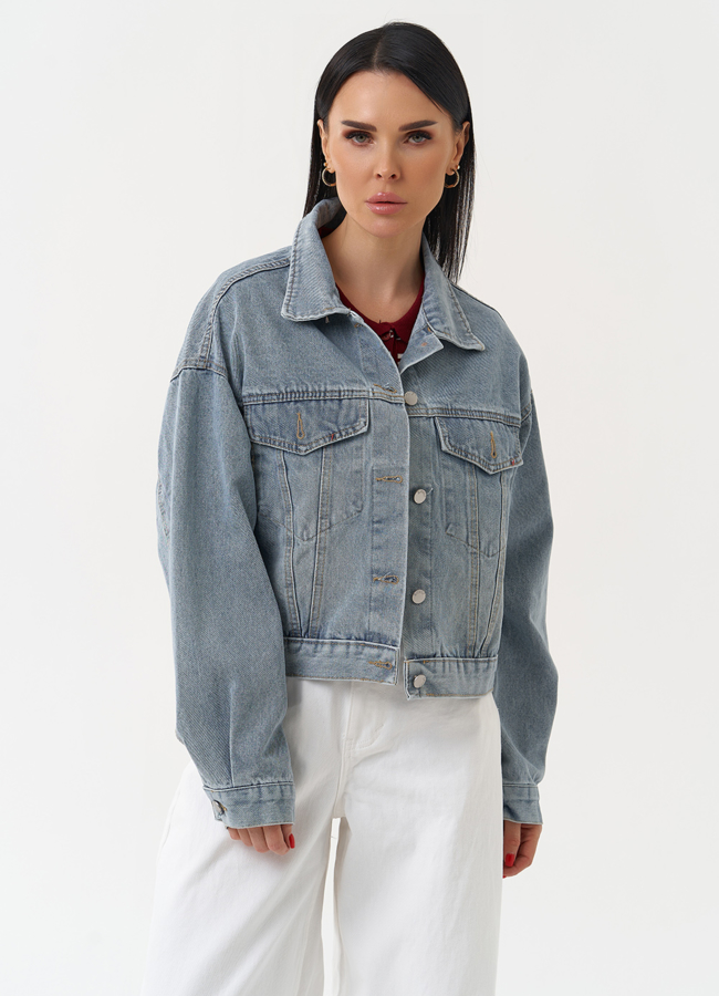 Женская джинсовая куртка голубого цвета модель № 30407 меха малина