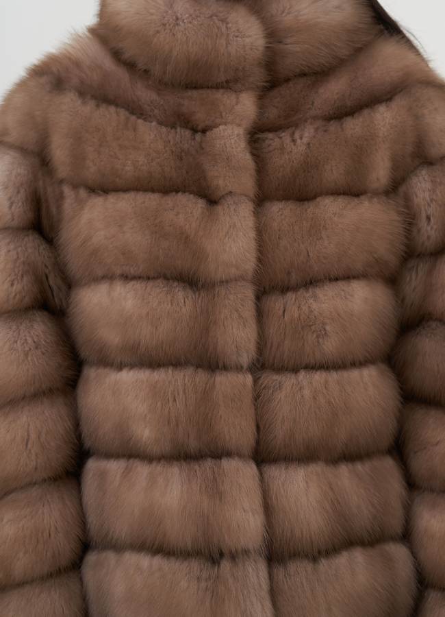 Шуба из куницы  модель № 25815 универмаг малина