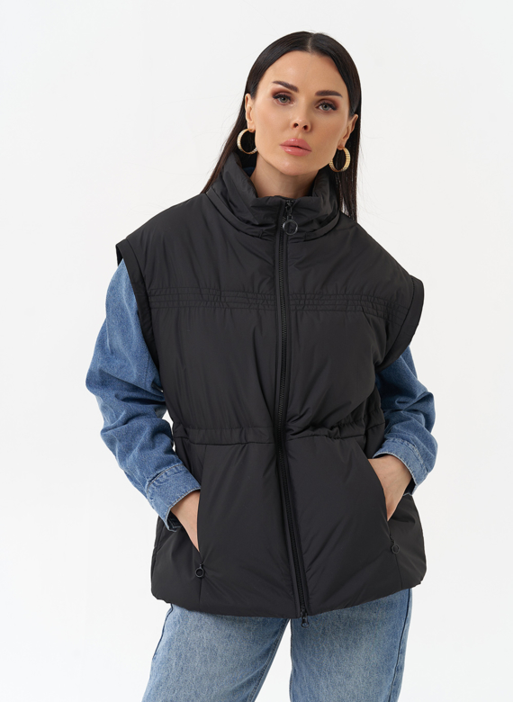 Женская утепленная куртка со съемными рукавами