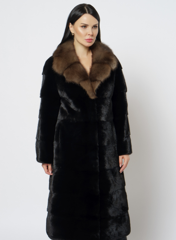 Шуба из норки с английским воротником