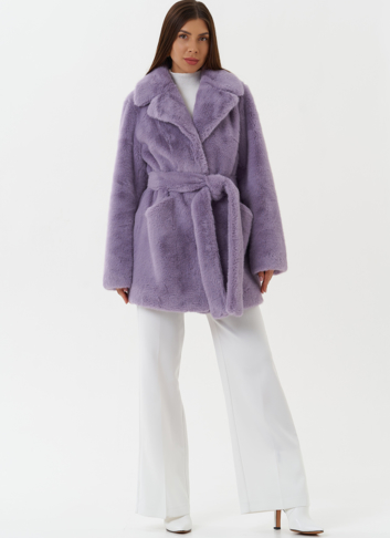 Укороченное пальто из эко меха 