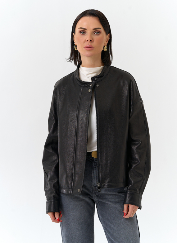 Женская куртка из натуральной кожи