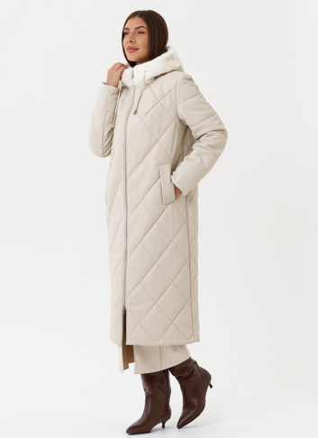 Женский стеганый пуховик из эко кожи с капюшоном