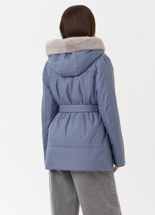 Куртка с капюшоном из эко меха модель № 28837 универмаг малина