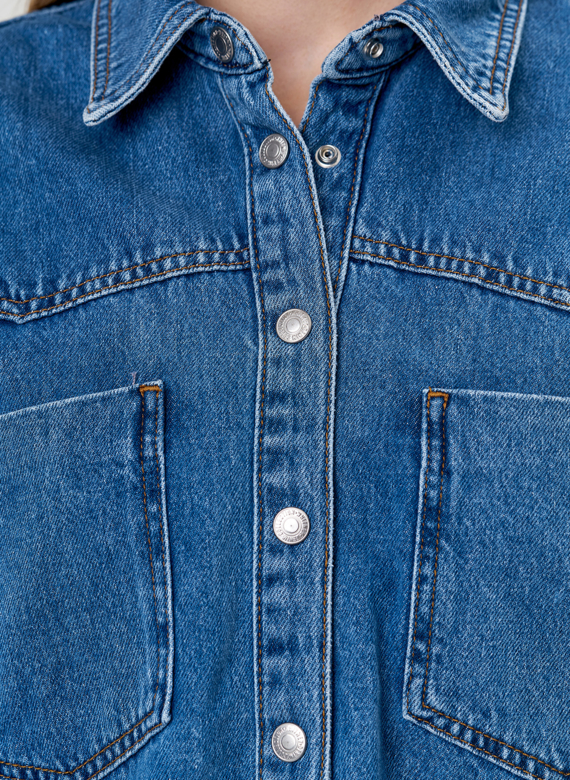 Куртка джинсовая синего цвета