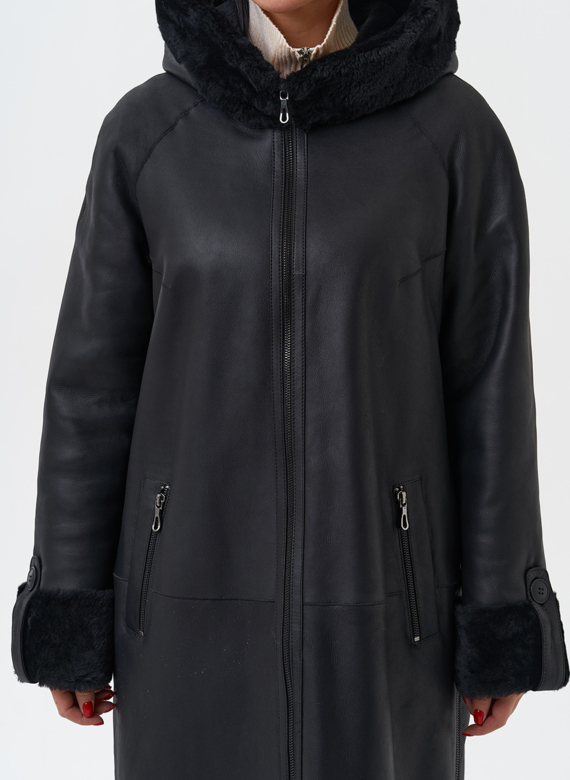 Натуральная дубленка с капюшоном